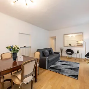 Royal - Centro Cadorna , Milano İtalya